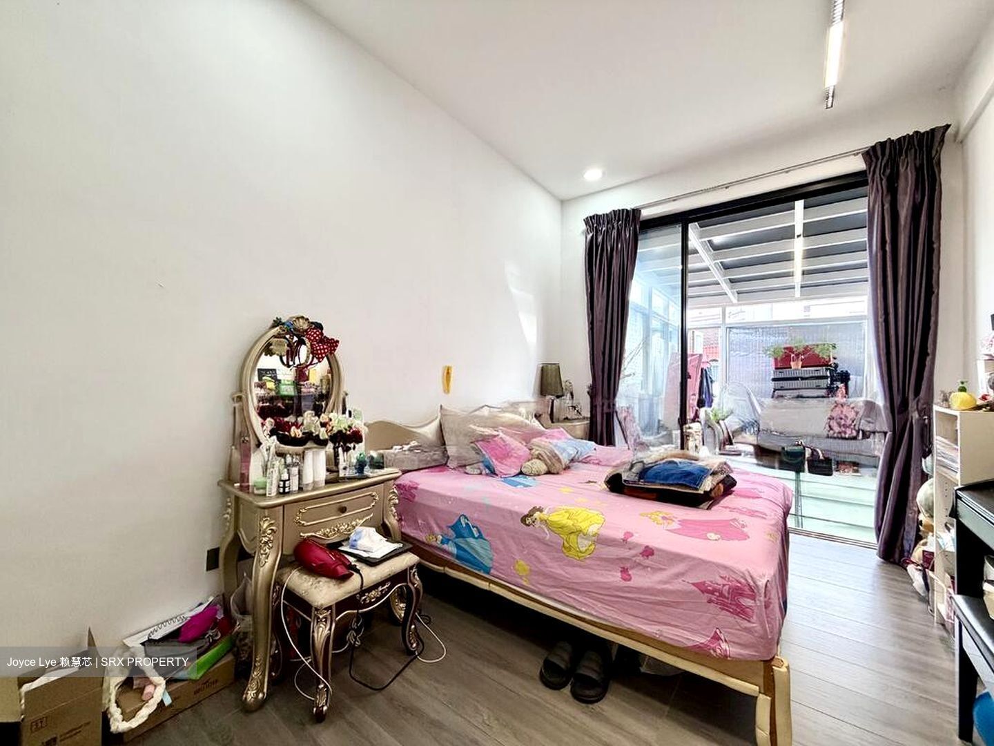 Daisy Park (D13), Terrace #574644531